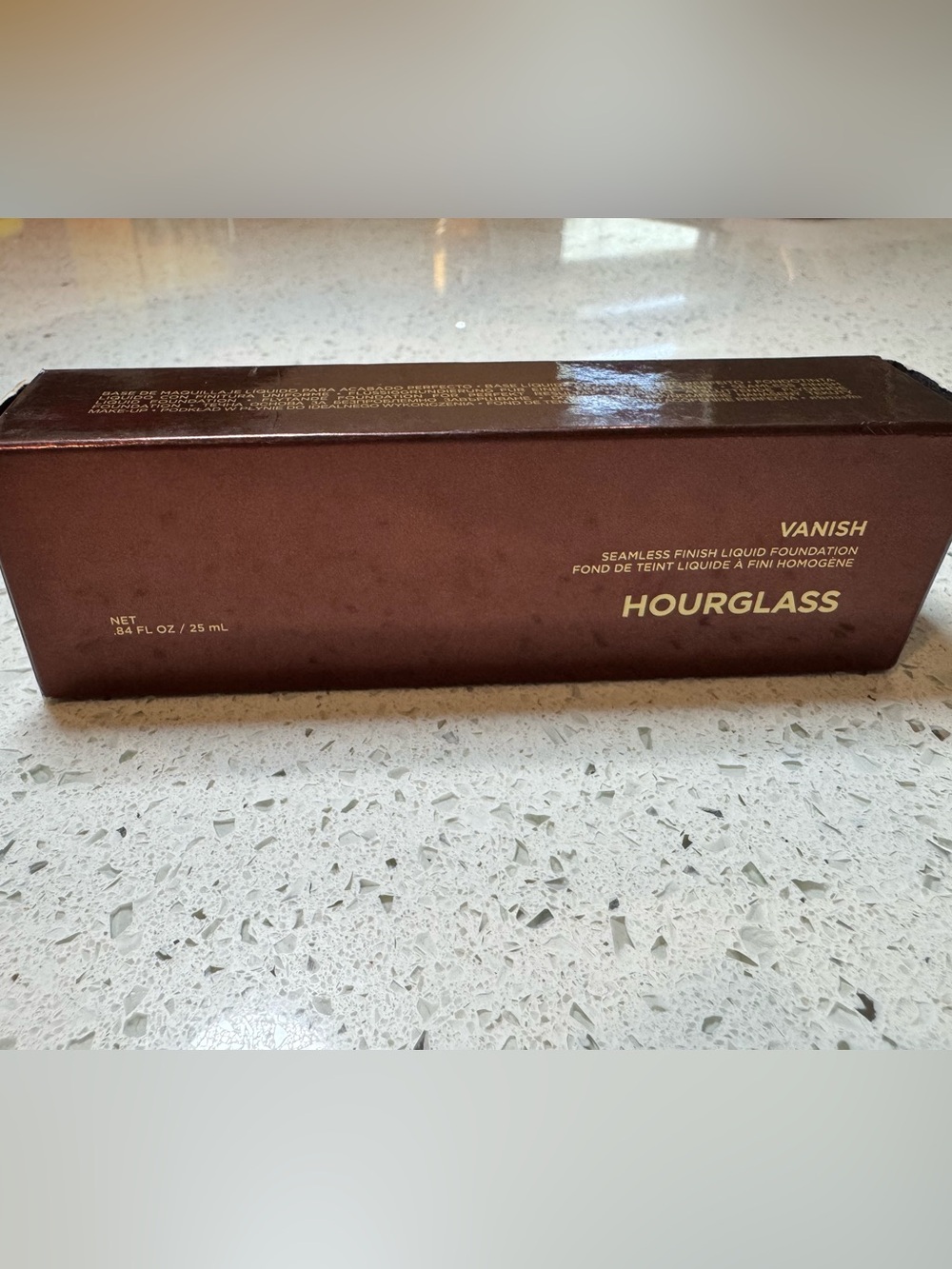 Hourglass Vanish Seamless Finish Liquid Foundation